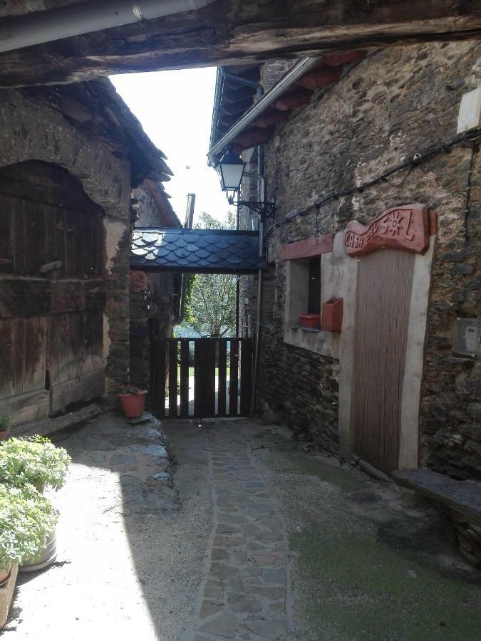 Refugi Casa Canelo Rodes エクステリア 写真